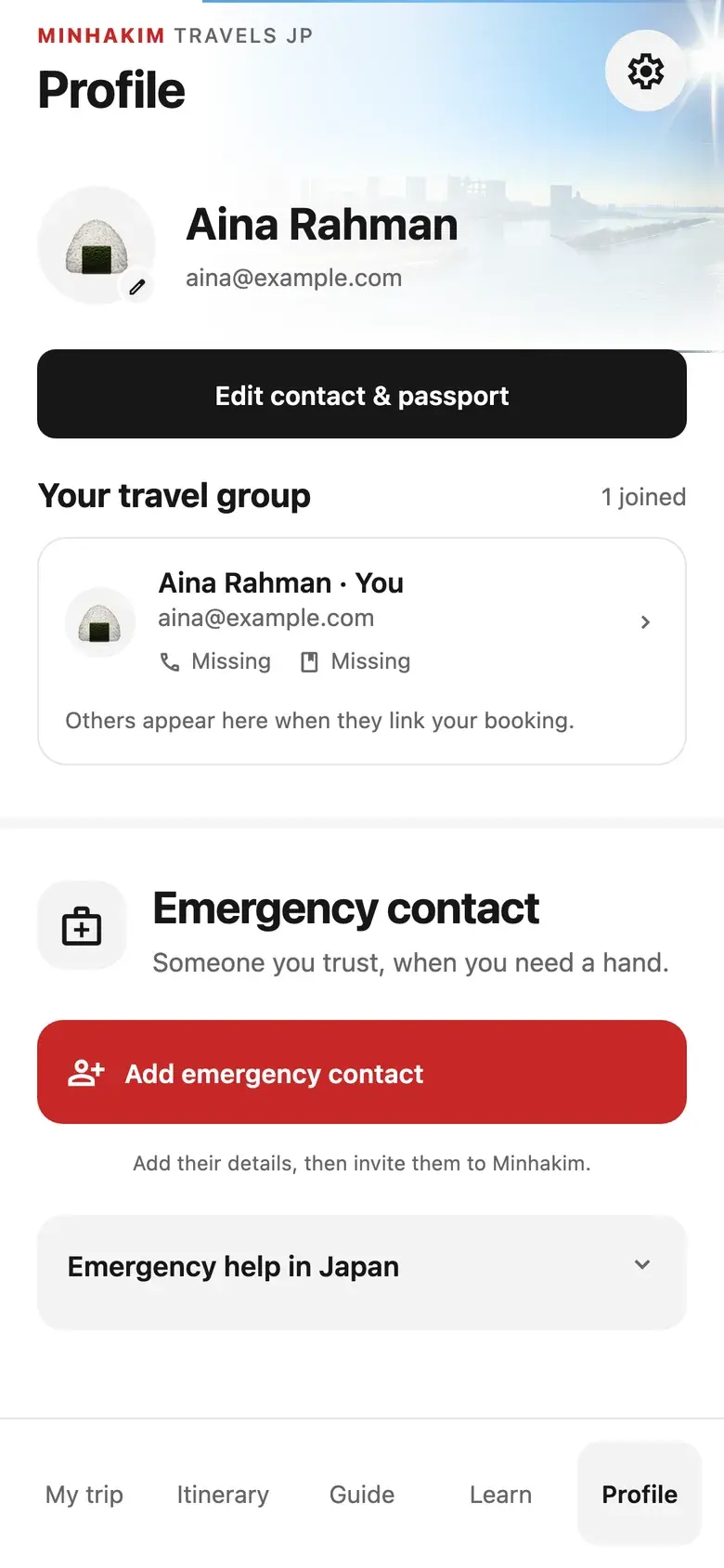 Profile screen with the travel group and emergency contact